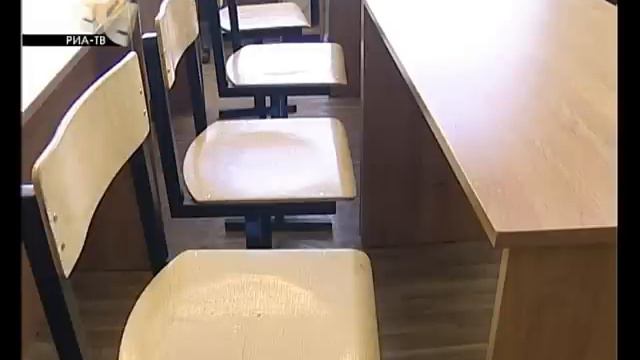 Вечерняя школа переезжает смотреть онлайн