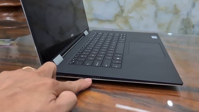 Dell Precision 5530 2-in-1 | laptop xoay gập 360°, đồ họa render, cảm ứng 4K IPS đẹp, mạnh mẽ смотреть онлайн