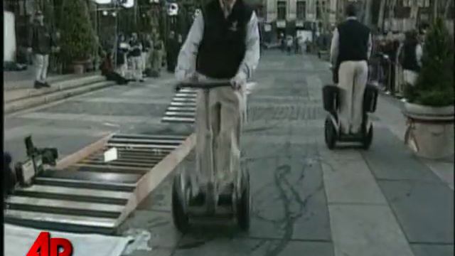 Segway Company Owner Dies After Riding Off Cliff смотреть онлайн