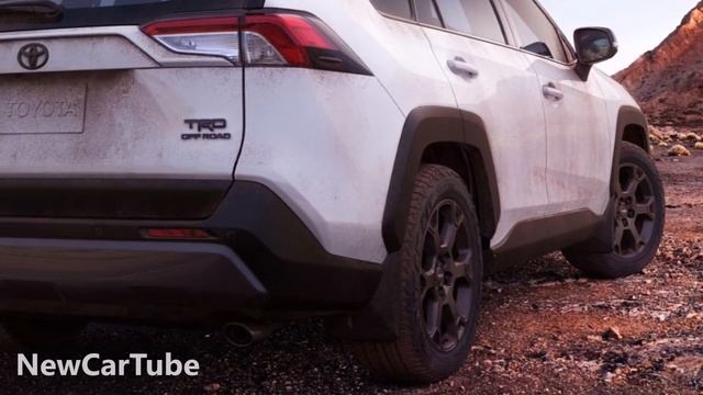 2020 Toyota RAV4 TRD Off Road - FIRST LOOK смотреть онлайн
