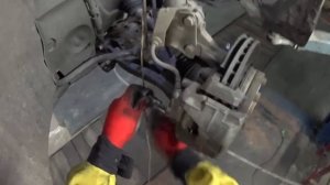 Рено Дастер   замена рулевых тяг и передних тормозных колодок