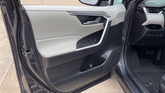 2022 Toyota RAV4 Quad Cities, Peoria, Burlington, Iowa, Moline, Galesburg, IL P8622A