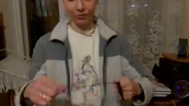 Как смотать наушники что бы не запутывались смотреть онлайн