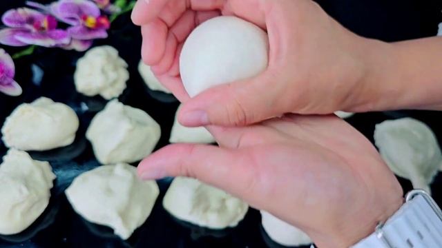 ПИРОЖКИ ВОКЗАЛЬНЫЕ РЫНОЧНЫЕ ПРОСТОЙ ЛЁГКИЙ И ОЧЕНЬ ВКУСНЫЙ РЕЦЕПТ /Асма Салижанова./#1/ смотреть онлайн
