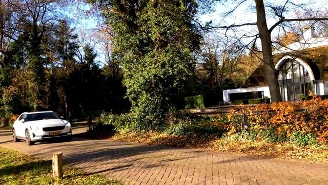 Polestar 2 (2020) Review - Beste EV van 2020? - AutoRAI TV смотреть онлайн