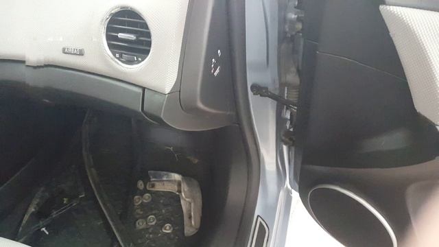 Как снять зеркало Шевроле Круз смотреть онлайн