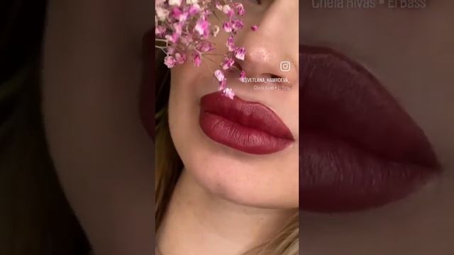 Перекрытие чужой работы- брови  Губки  сразу  после  процедуры