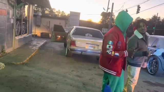 *FOR SALE* 1987 CHEVY CAPRICE CLASSIC. 28’s DUB FLOATERS WITH SMALL BLOCK “400”