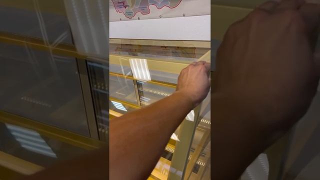 Холодильная витрина модели «АЛИНА», производство Glacier Industrial смотреть онлайн