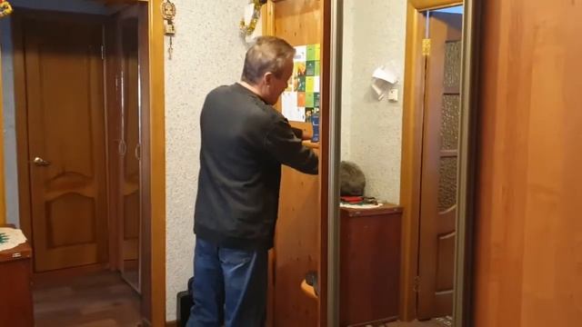Полицейские пришли на помощь водителю, которому стало плохо. Ноябрь 2019. Усть-Илимск смотреть онлайн
