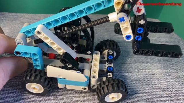 LEGO Technic - Gabelstapler - 42133 - Ganz frisch … und mit echt voll tollen Funktionen! смотреть онлайн