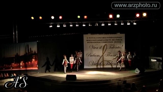 Ансамбль танца " Калинка" ( Италия, 2012 ) смотреть онлайн