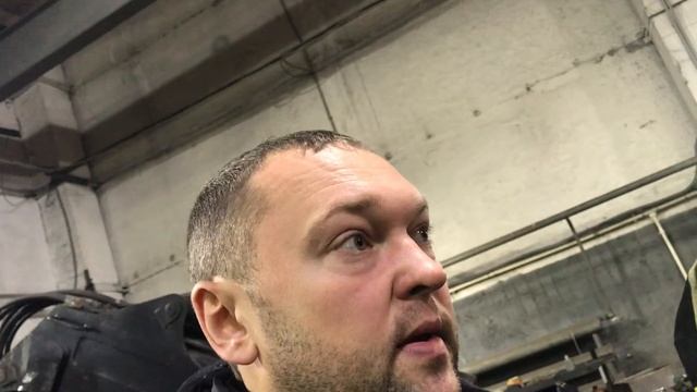 Небольшой ремонт стрелы манипулятора KANGLIM KS1256G2 смотреть онлайн