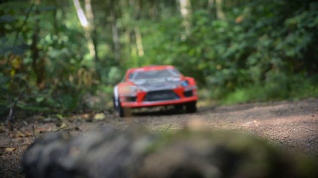 Maverick RC Strada Brushless Pt 2: Brushless Power to the Streets! смотреть онлайн