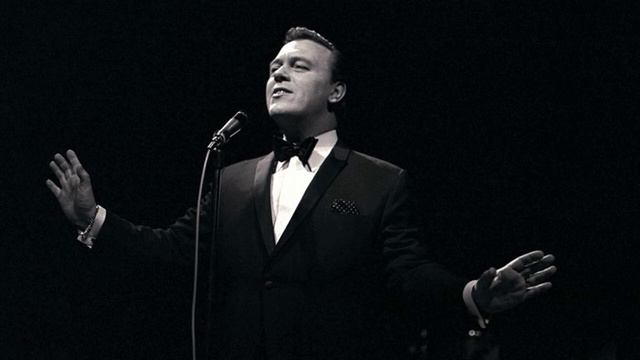 Matt Monro - The Music Played (Official Audio) смотреть онлайн