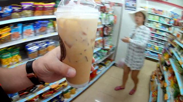 ПРОГУЛКА К МОРЮ С ICE TEA&ICE COFFE😉 смотреть онлайн