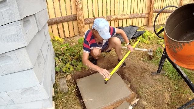 Фундамент под бытовку. Установили новые опоры ЛЭП (#47 СЕРИЯ) смотреть онлайн