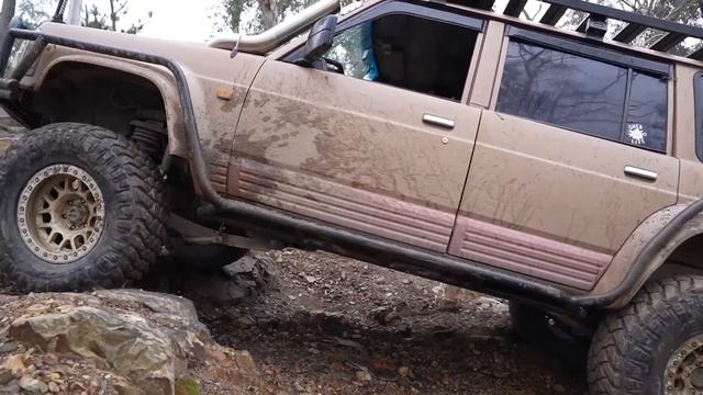 We should NOT have taken the camper trailer here... Sunny Corner to Turon River the hard way смотреть онлайн