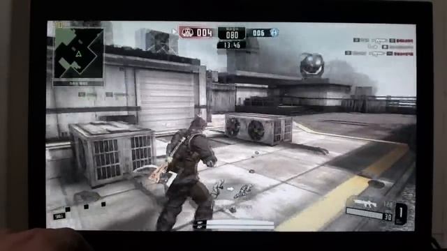 Intel HD Graphics 3000 Game Test - Dizzel