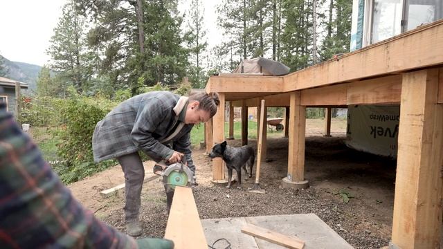Adding Stairs To Our Deck | Off Grid DIY Milled Lumber смотреть онлайн