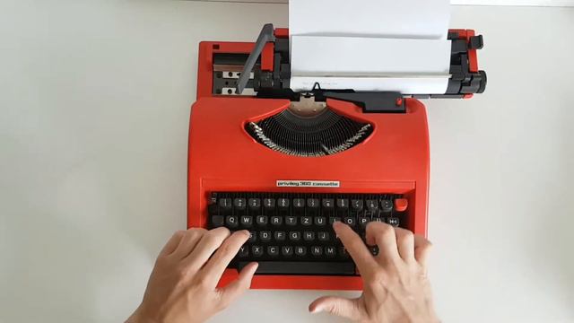 Tony's Typewriters - Privileg 360 Cassette смотреть онлайн