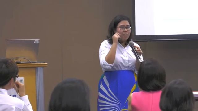 Singapore Plays: From 1950s-1980s by Nadia Ramli, Goh Yu Mei, and Sundari Balasubramaniam - Part 1 смотреть онлайн