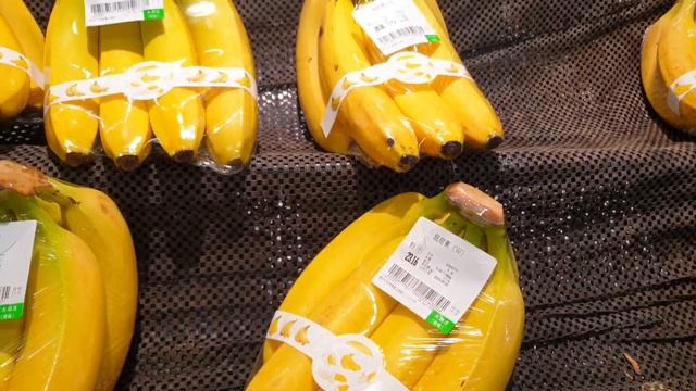 ?Come Grocery Shopping with Us | Shanghai, China смотреть онлайн