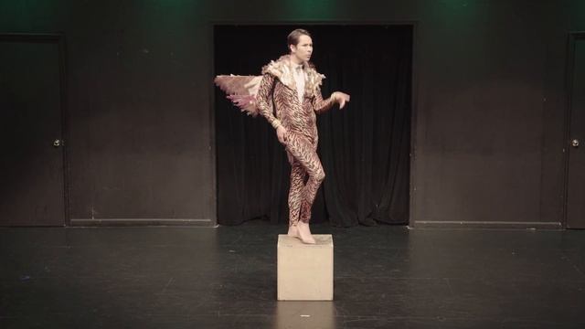 The Sphinx Asks Relationship Riddles смотреть онлайн
