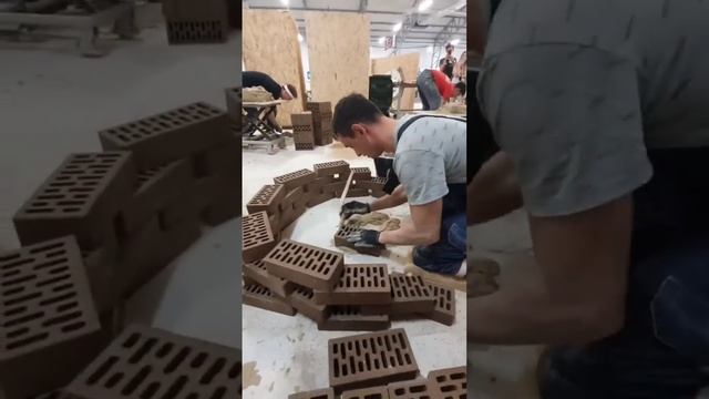 Чемпионат по кирпичной кладке