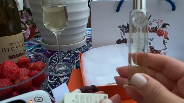 НЕВЕРОЯТНО ВКУСНЫЙ ТВОРОЖНО-КЛУБНИЧНЫЙ ДЕСЕРТ/ПОСЫЛКА С НОВЫМИ АРОМАТАМИ/ГДЕ ПОКУПАЮ ДУХИ/НАШ ЗАКАТ смотреть онлайн