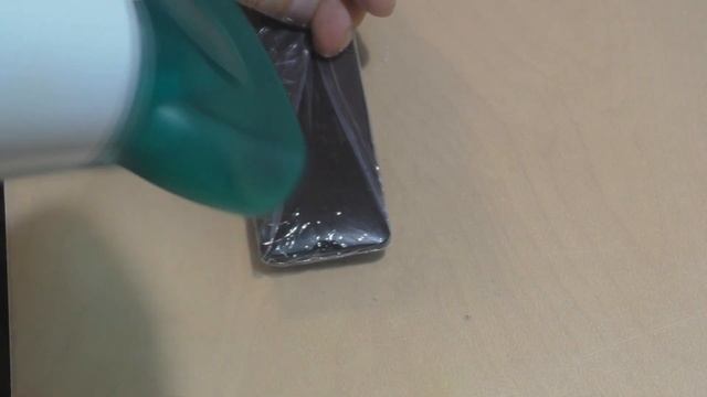 Пульт в пакетик... для жирных рук пригодно :-) смотреть онлайн