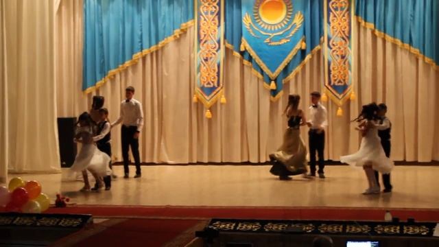 Вальс. Троебратск смотреть онлайн