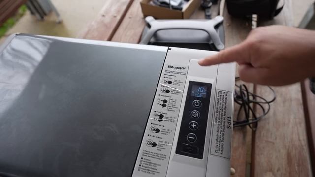 BougeRV 12 volt fridge review. A cheap and economical 12 volt fridge смотреть онлайн