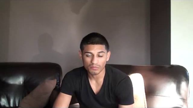 Abner Mares Wants To Be More Like Manny Pacquiao & Less Like Mayweather смотреть онлайн