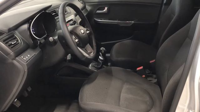 Kia Rio 2014 г. смотреть онлайн