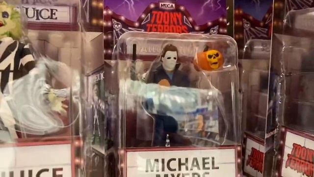 Cream of The Crop Target Toy Hunt! AEW, WWE, MOTU, MEGO, NECA + MORE! смотреть онлайн