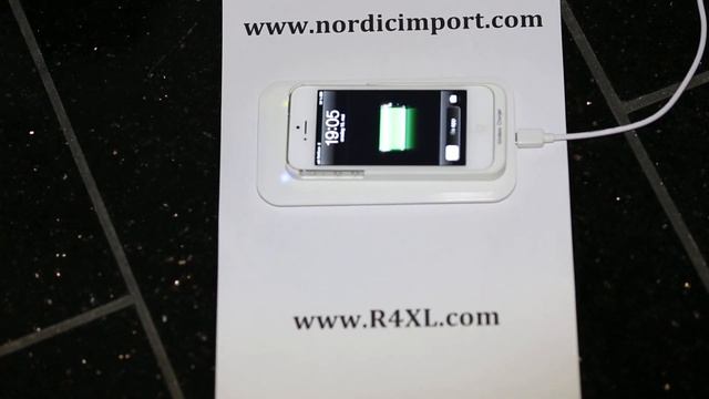 iPhone 5 NFC / Trådløs lader смотреть онлайн