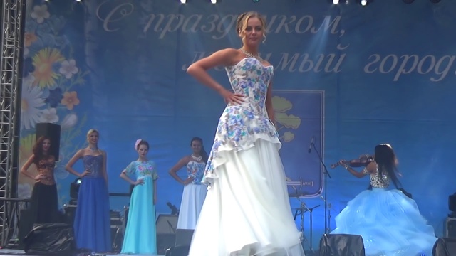 АРОМАТ ЦВЕТОВ. Коллекция Екатерины Потаповой. СПб. смотреть онлайн