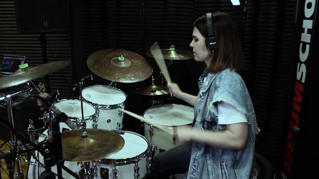 Stockholm Syndrome - Muse - Drum cover смотреть онлайн