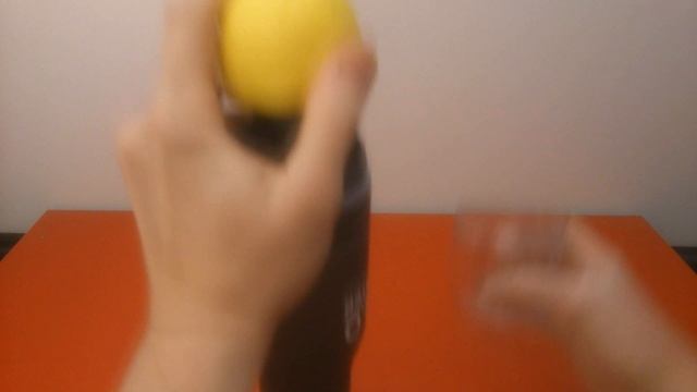 БУТЫЛКА СПОРТИВНАЯ 650ml с Алиэкспресс Обзор спортивная бутылка с колбой для лимона смотреть онлайн