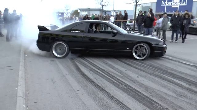 Skyline R33 Gts-t Burnout смотреть онлайн