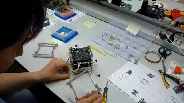 СПУТНИКС - Сборка спутника формата Cubesat - TimeLapse