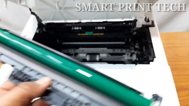 Remove or Replace Toner Cartridge on HP LaserJet Pro M203dn Printer смотреть онлайн