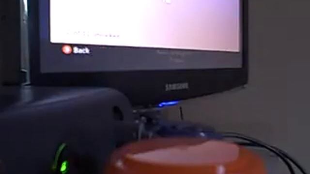 Xbox 360 Slim Menu First Look смотреть онлайн