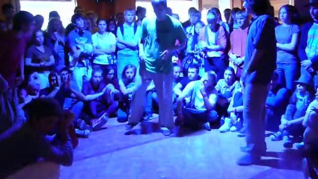 "Лицом к лицу" батл [поппинг Твист & Ко] смотреть онлайн