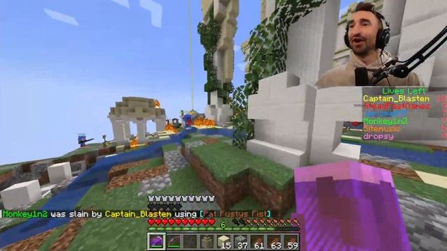 Creating Tech Guns in Minecraft Castle Defense смотреть онлайн