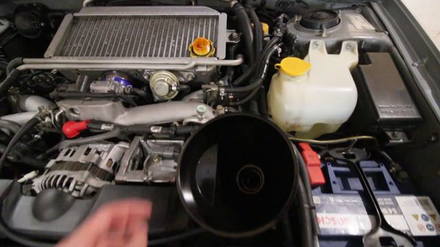 On s'occupe du moteur de la Subaru ! смотреть онлайн