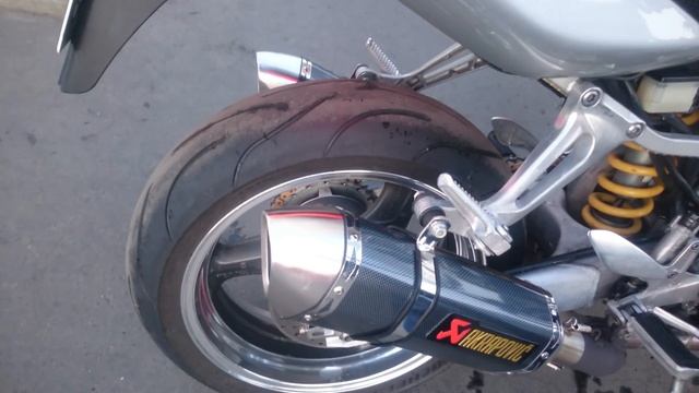 #VTR1000F#HONDA#AKRAPOVIC#VTR1000