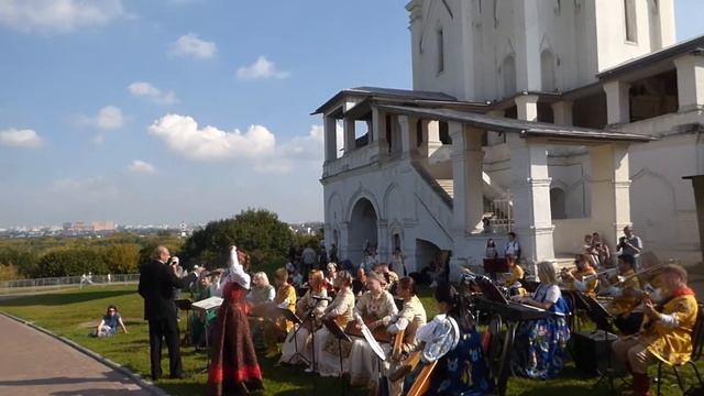 Оркестр "ГУСЛЯРЫ РОССИИ" в Коломенском парке смотреть онлайн