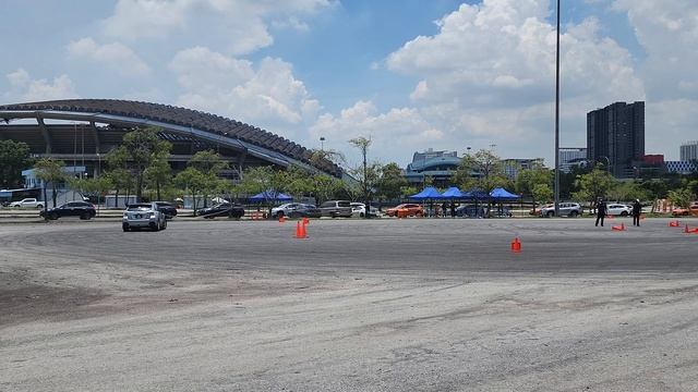 Subaru XV Club Malaysia - 2-April, 2022 - Extensive Drivers Training - Session 1. смотреть онлайн